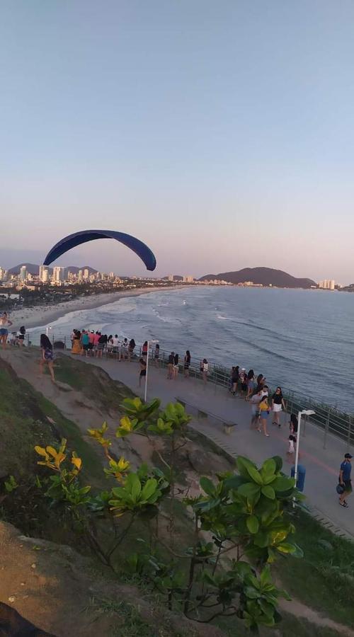 Apartamento Estudio Na Pitangueiras Guarujá Buitenkant foto